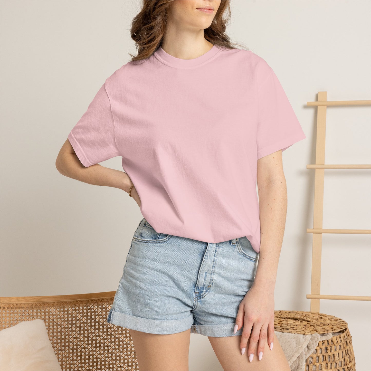 Nail Art Jersey T-Shirt — Graphic Nail Salon Design