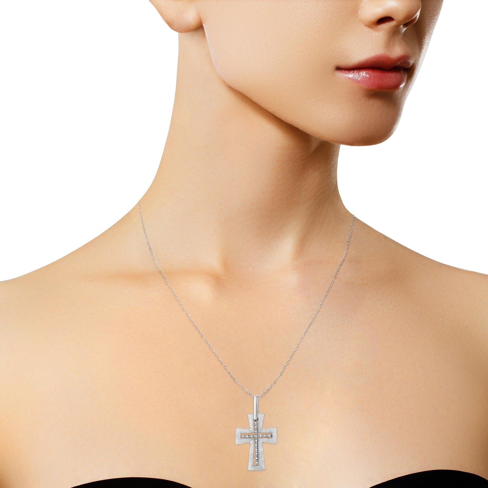 .925 Sterling Silver Diamond Cross Pendant Necklace